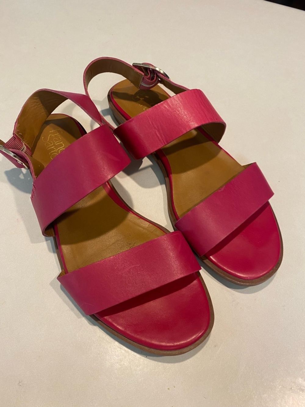 FRANCO SARTO VELOCITY BACK TWO STRAP THICK FLAT BRIGHT HOT PINK SANDAL SZ 10